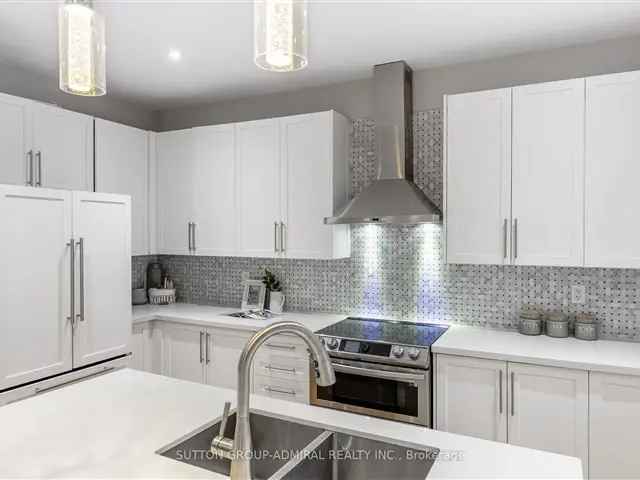 House For Sale in Vaughan, Ontario