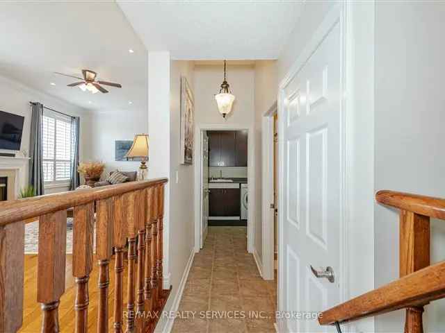 Caledon Executive 4-Bedroom House - Private Street - Family Friendly