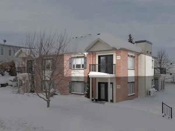 2 Bedroom Condo for Sale in Victoriaville Quick Possession