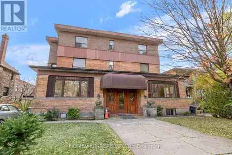 1 room apartment of 367 m² in Toronto