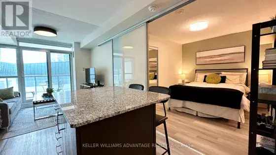 1 room apartment of 359 m² in Toronto