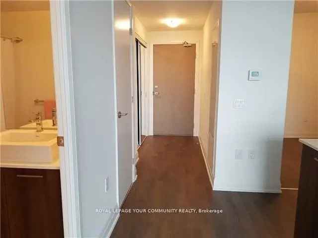 Modern 2-Bedroom Condo near Vaughan Subway