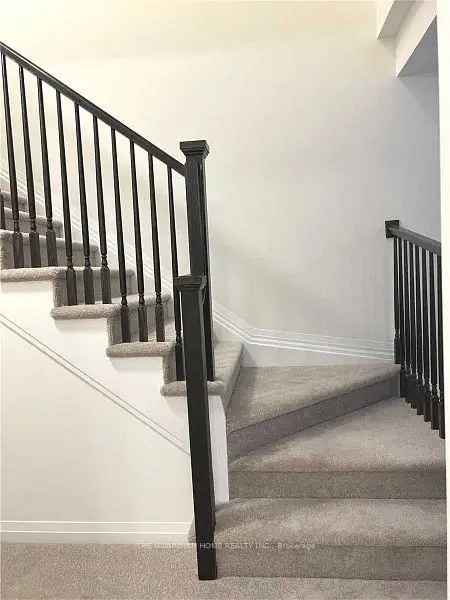 4 Bedroom Detached Home in Thorold Rolling Meadows
