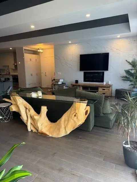 Apartment For Rent in Laval (administrative region), Quebec