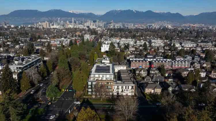 Townhouse For Sale in Vancouver, British Columbia