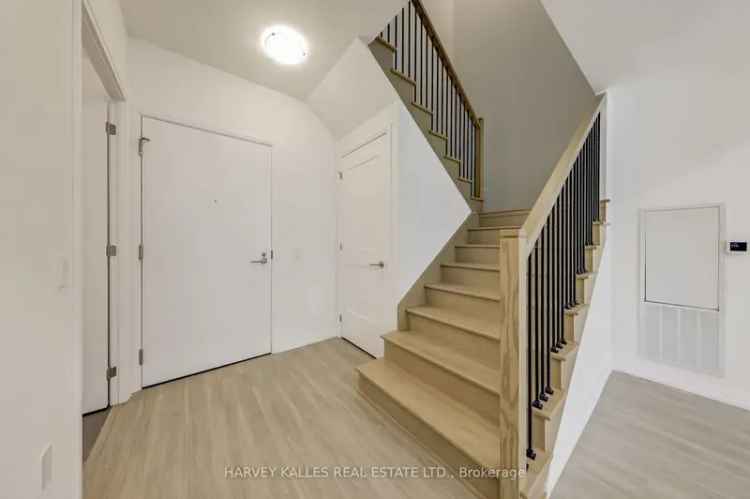 Buy Townhome in Midtown Toronto with Luxury Features and Amenities