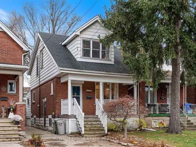 Charming 3-Bed, 1-Bath Home Near Escarpment