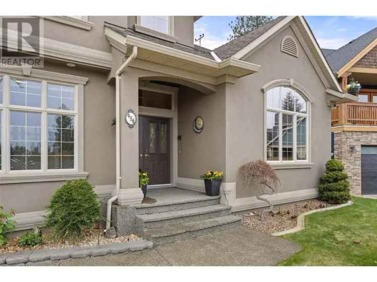 Sahali Custom Home 4 Beds 2 Car Garage Detached Shop