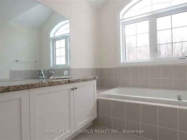 Markham Semi-Home: 2500 Sq Ft, 4 Beds, 3.5 Baths