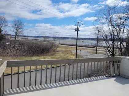 8 Room House 232m2 Quebec St Lawrence River View