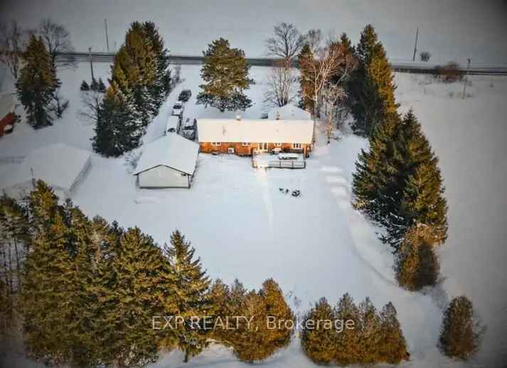 Custom bungalow for sale in Ancaster with large lot and modern upgrades