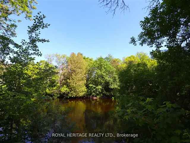 Burnt River Waterfront Cottage 4-Bedroom 15-Bathroom Detached Garage