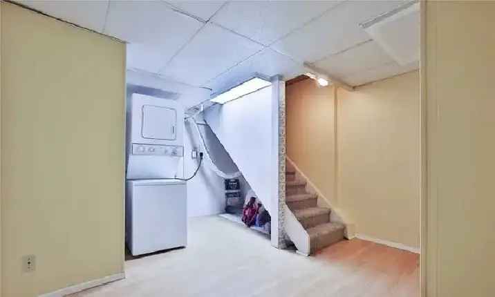 ONE BEDROOM BASEMENT APARTMENT FOR RENT ON HOLSWORTHY CRESCENT