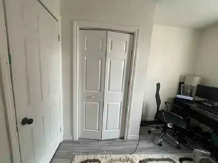 A bedroom for rent in TWO bedroom apartment