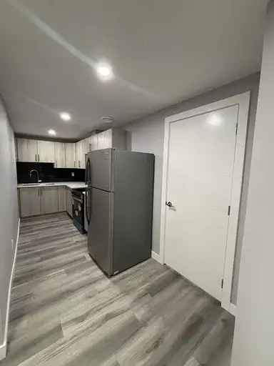 Rent Legal Suite 1 Bedroom in Edmonton with Modern Features