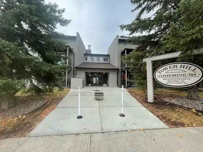 Bright 1-Bed Condo Mountain View Balcony Heated Parking