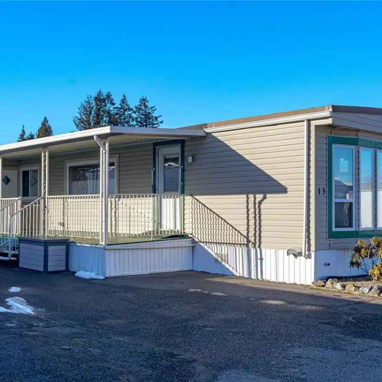 2-Bedroom Manufactured Home for Sale in Parksville