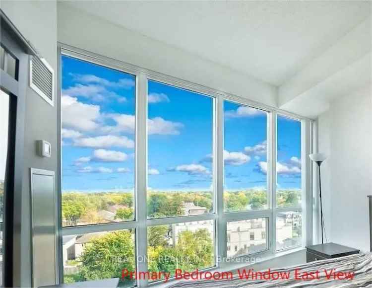 Rent Corner 1 plus den apartment in Willowdale with spa and pool