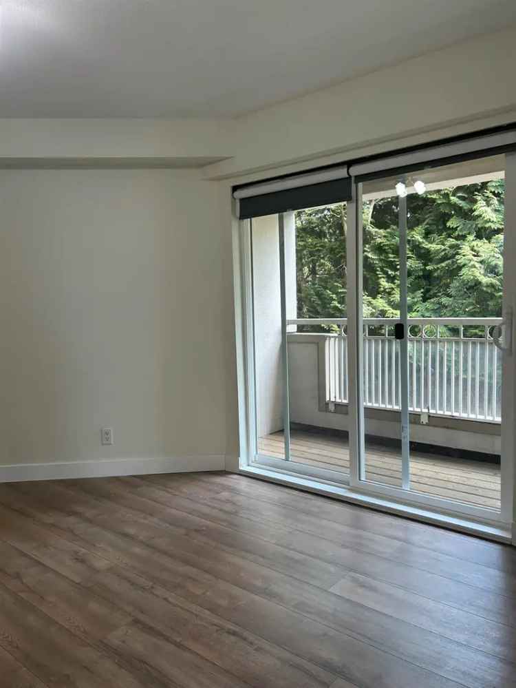 2 Bed 2 Bath Cambie Condo for Sale in Bloomfield Gardens Vancouver