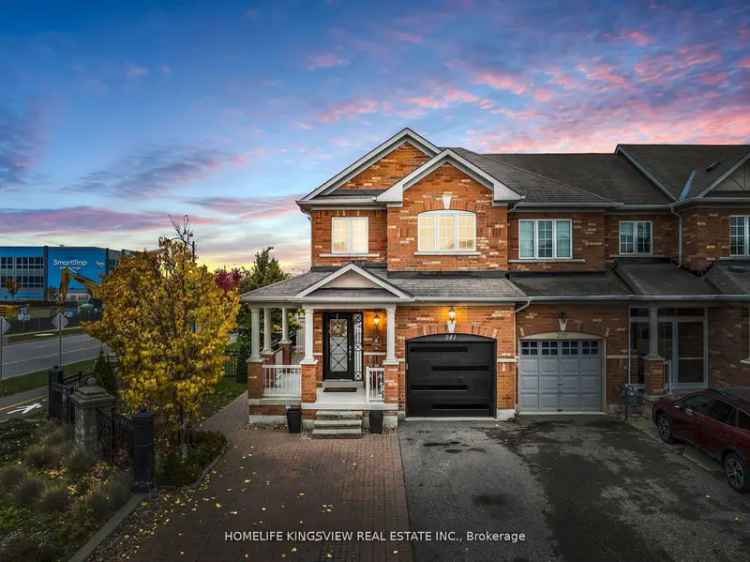 House For Sale in Vaughan, Ontario