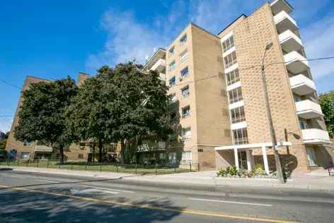 1 room apartment of 309 m² in Toronto