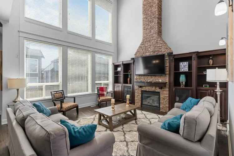 8-Bedroom 6-Bathroom Home with High-End Finishes