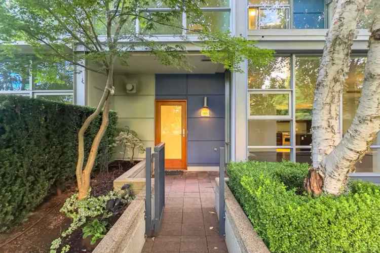 Yaletown Townhouse for Sale The Icon 2 Beds 25 Baths