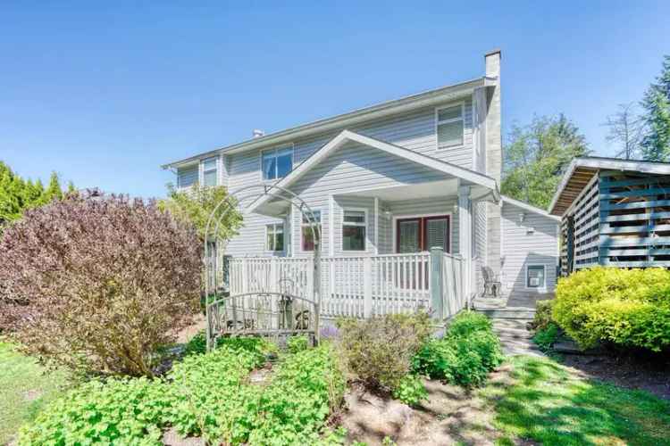 Charming 3-Bedroom Family Home with Private Backyard Oasis