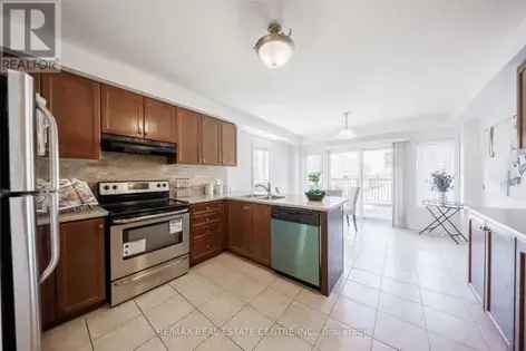 3 rooms apartment of 465 m² in Toronto