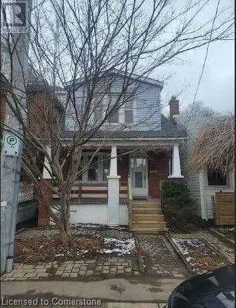 Renovated 3 Bedroom Home Near Locke Street