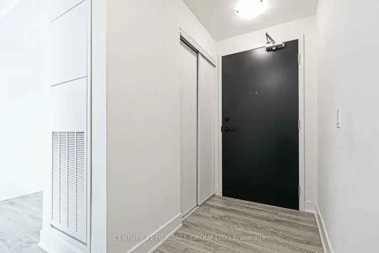 Davis Residences Corner Unit 2 Bed Den 2 Bath Amazing Amenities