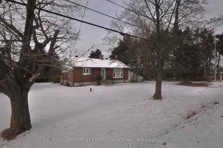 House For Sale in Montague, Ontario