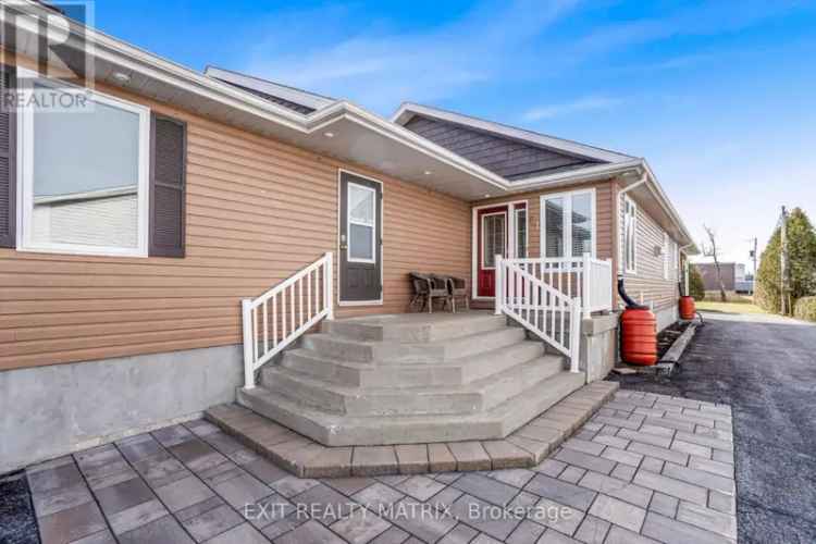 Updated Bungalow with In-Law Suite - Ideal for Multigenerational Living or Home Business