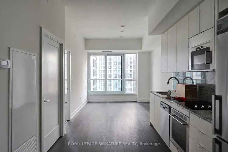 Condo For Rent in Toronto, Ontario