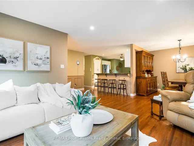 House For Sale in Wasaga Beach, Ontario