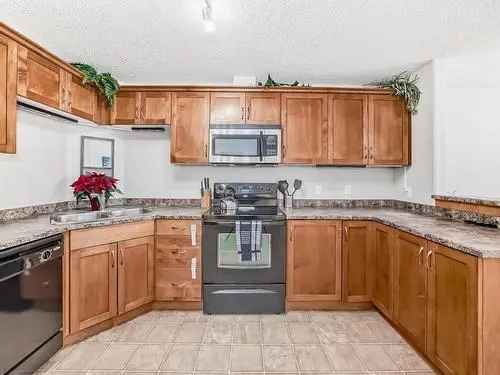 Condo For Sale In South Terwillegar, Edmonton, Alberta