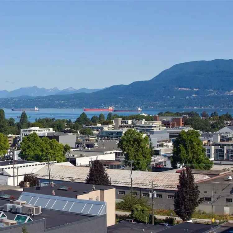 Luxury 2 Bed 2 Bath Presale Residence in South Granville