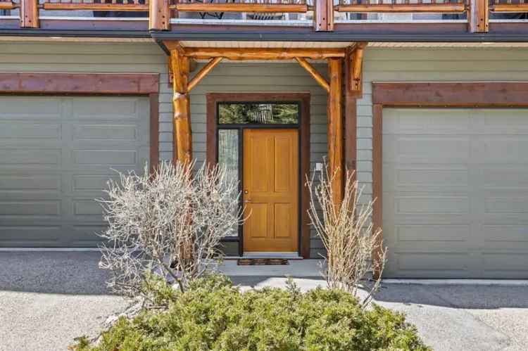 Luxury Mountain Townhome with Sweeping Views