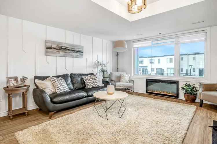 UPPER UNIT Stunning Condo w Rooftop Terrace in Wateridge Village