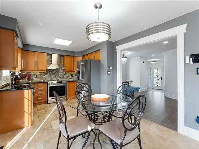 Stunning 3+1 Bedroom Home in Ajax Salem Heights