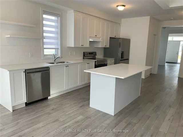 Townhouse For Rent in Milton, Ontario