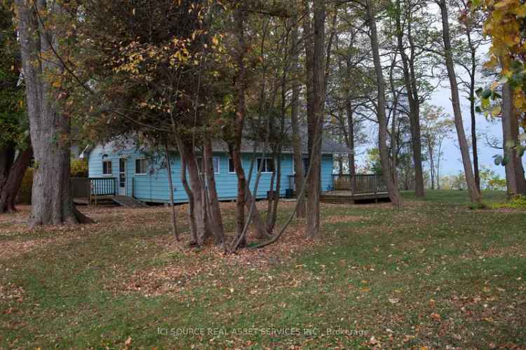 Lakefront Cottage & Lot Package on Lake Huron