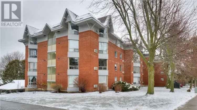 Spruce Villas 2-Bedroom Condo  Near Uptown Waterloo