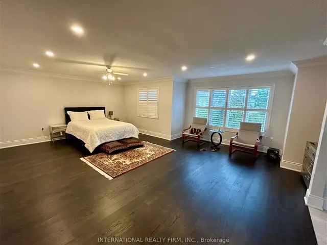 Stunning Renovated Millcroft Home for Rent