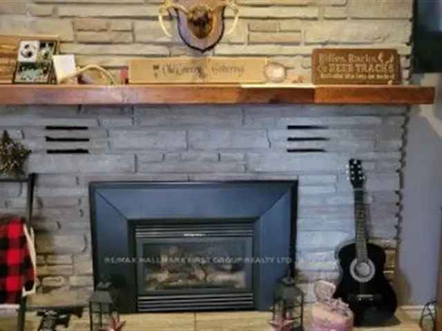 House For Sale in Tweed, Ontario