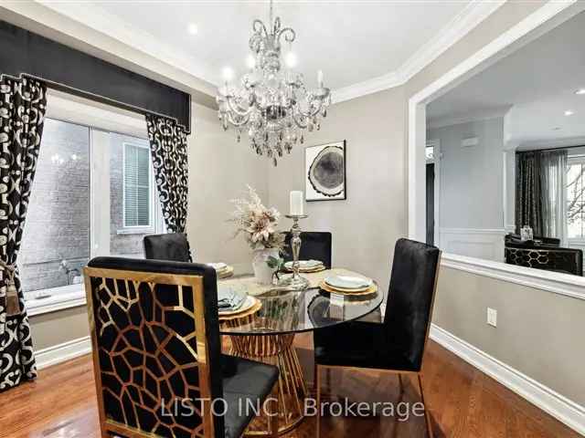 House For Sale in Ajax, Ontario