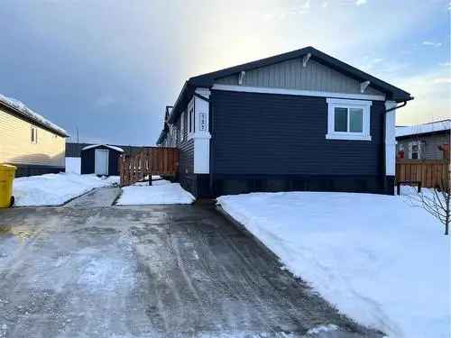 4 Bedroom 2 Bath Condo Grande Prairie