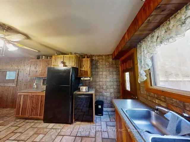 House For Sale in Georgina, Ontario