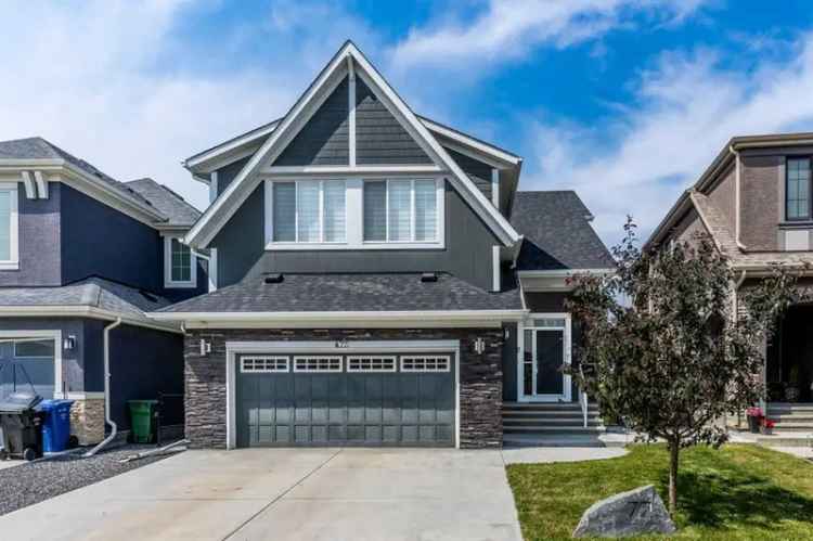 House For Sale in Calgary, Alberta