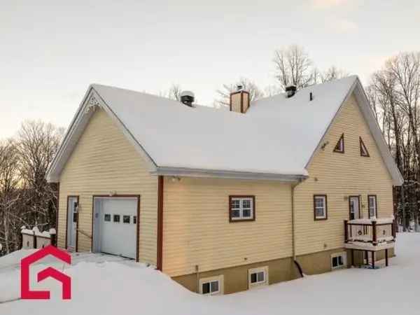 Prestigious Estate Home for Sale in Laurentides